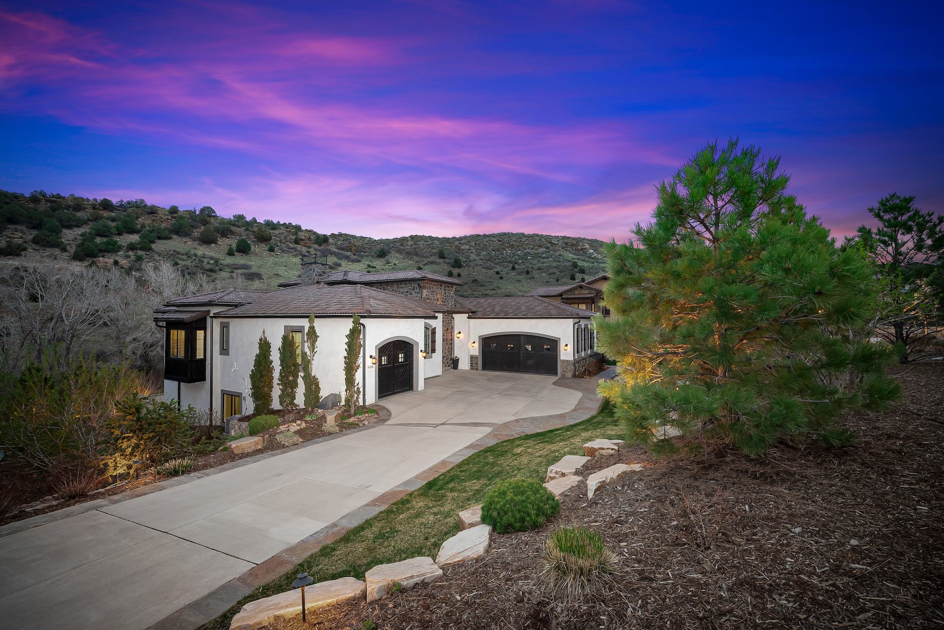 8326 Raphael Lane