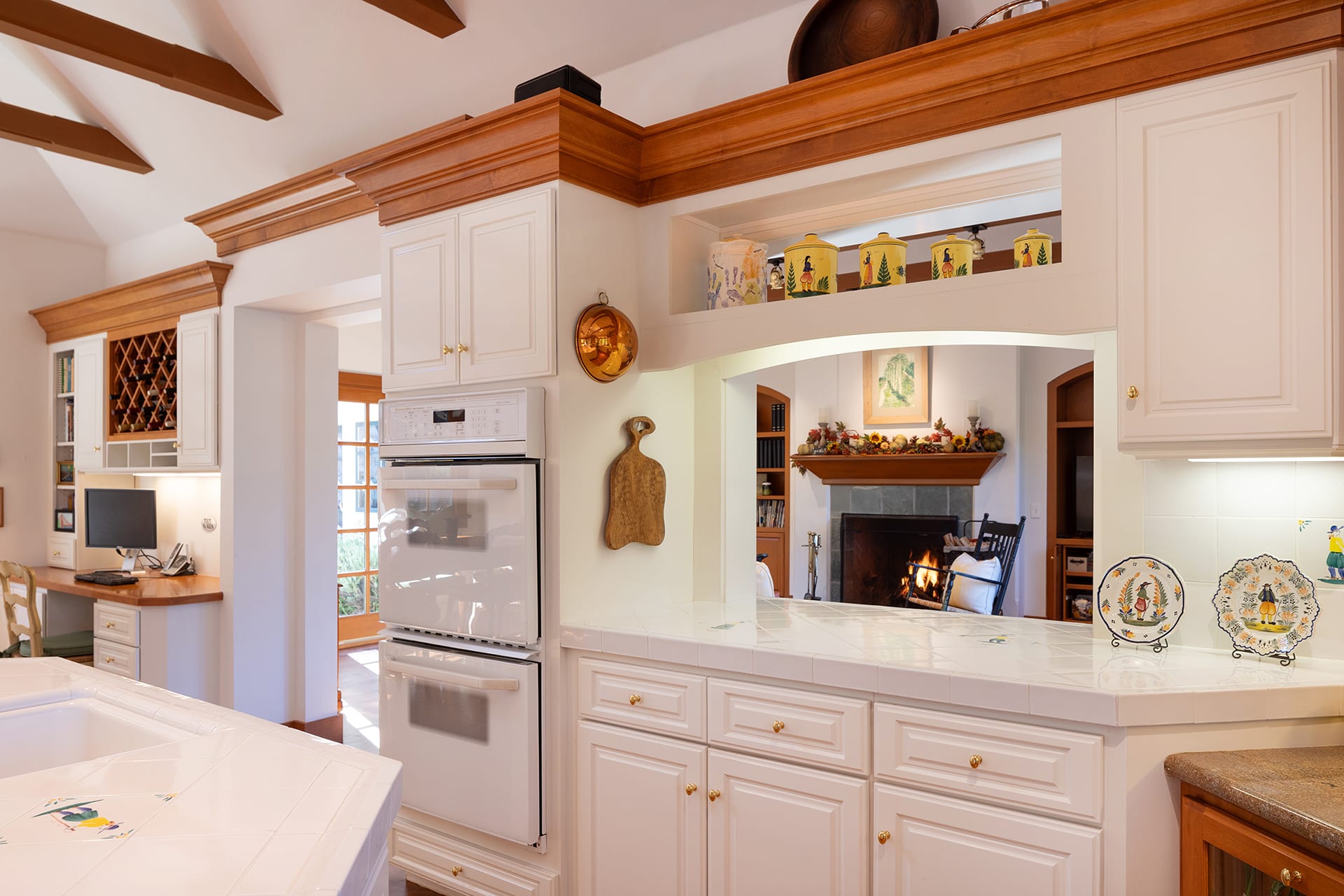 Peaceful French Country Estate - 5 Sleepy Hollow Dr