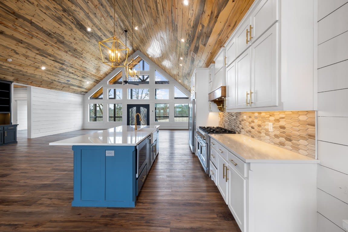203 Ironwood Creek Trl