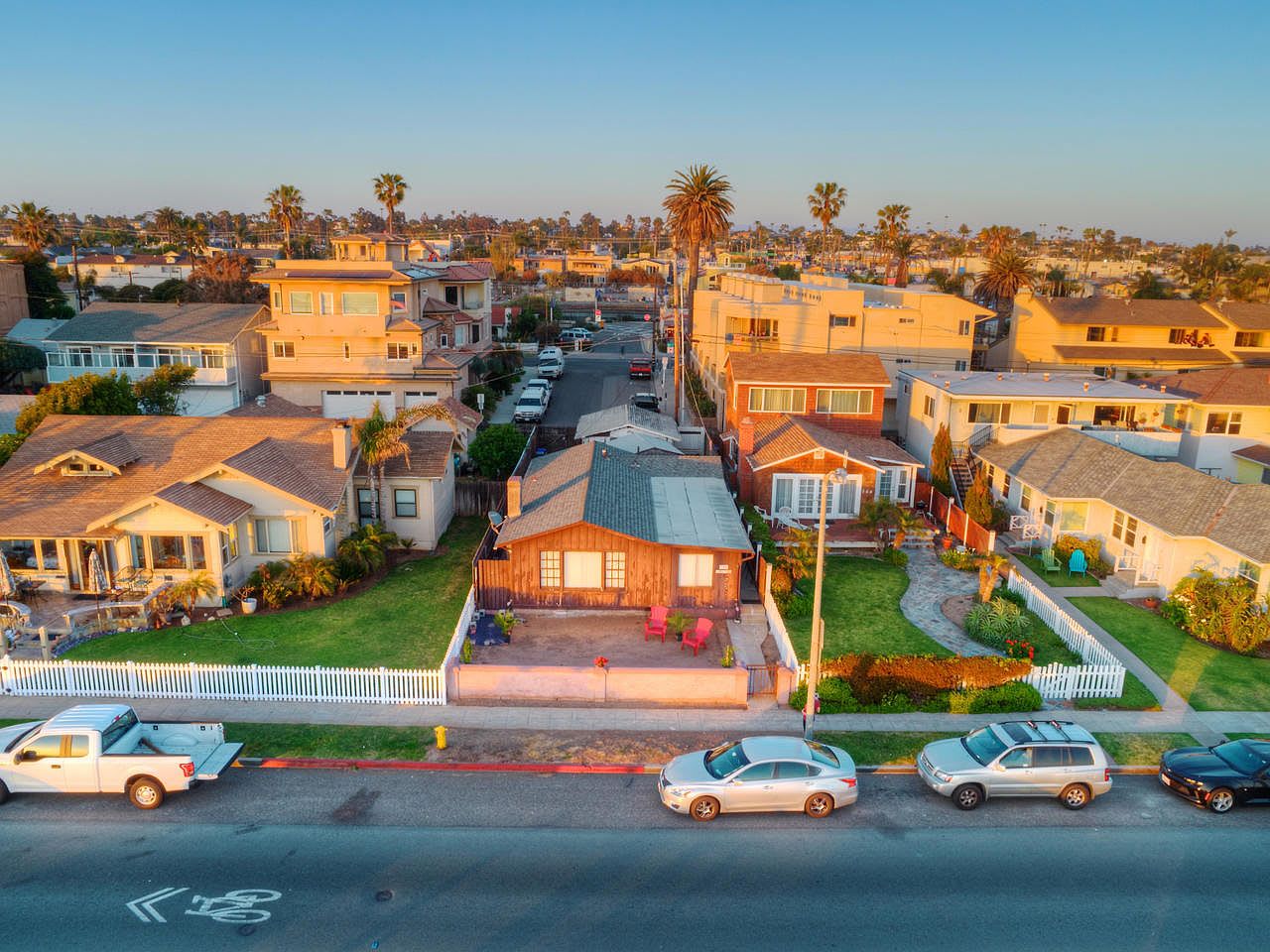 700 S Pacific Street