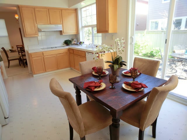 710 Lacewing Lane