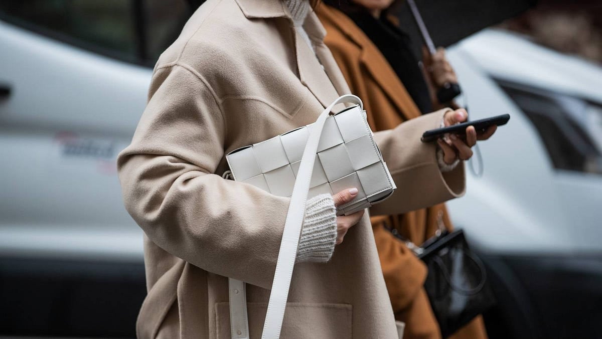 LUXURY FASHION TRENDS WORTH INVESTING IN 