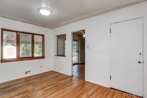 2745 S Zurich Ct