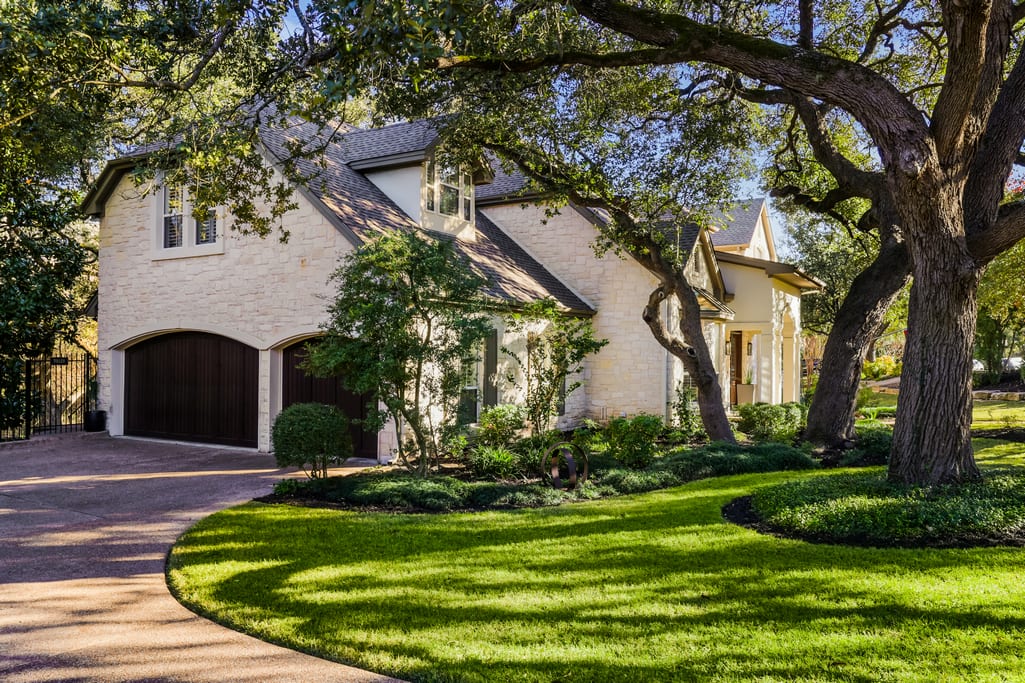 3801 Meandering Creek