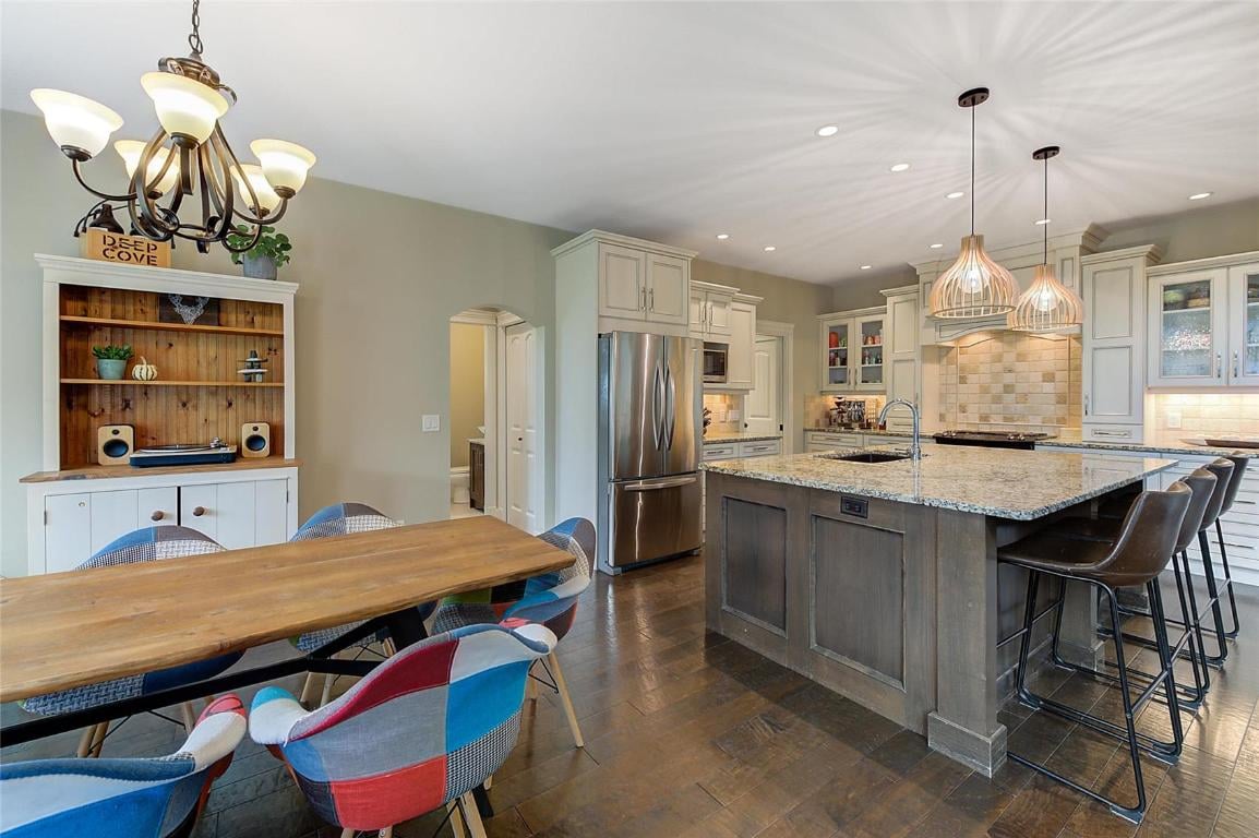 375 Farron Ct