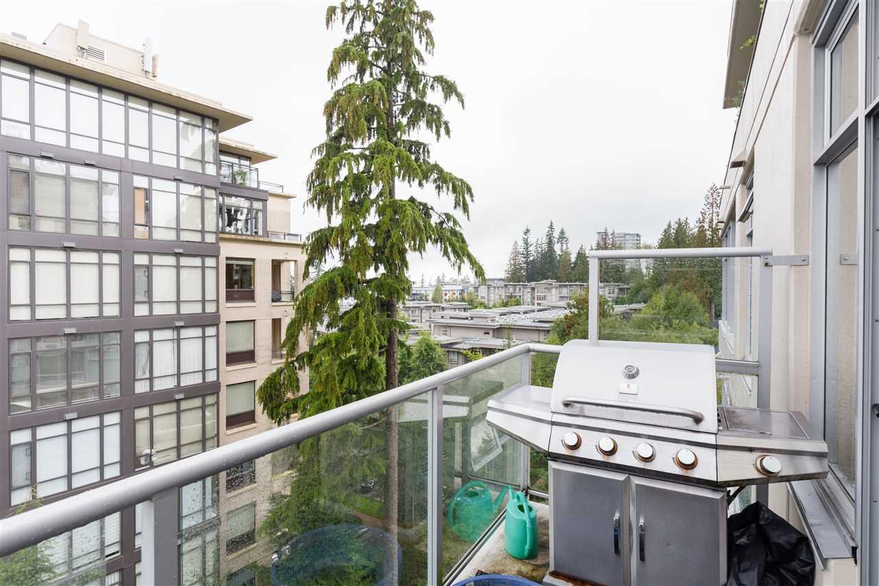 607-9298 University Cres