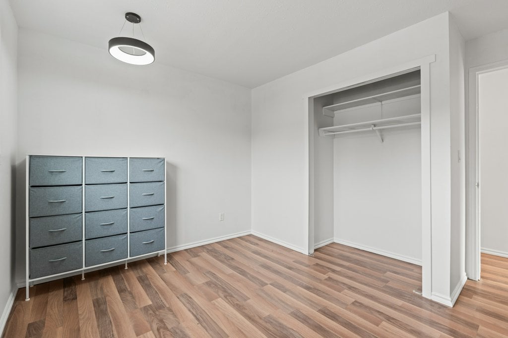 318-3304 35 Ave