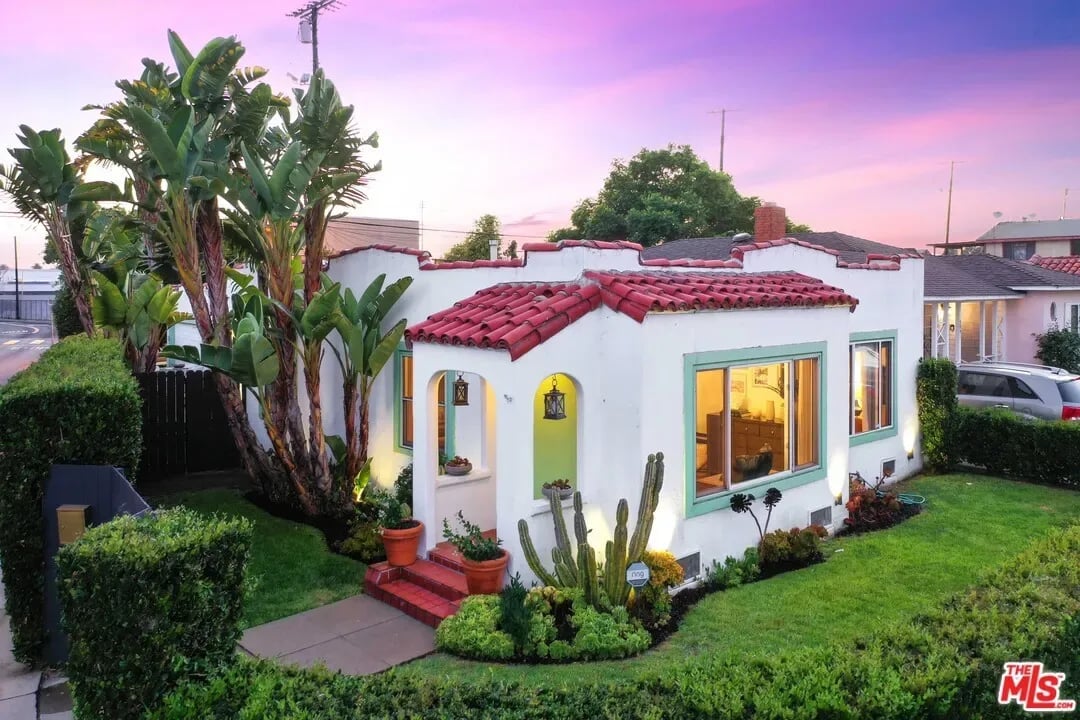 12957 Zanja St