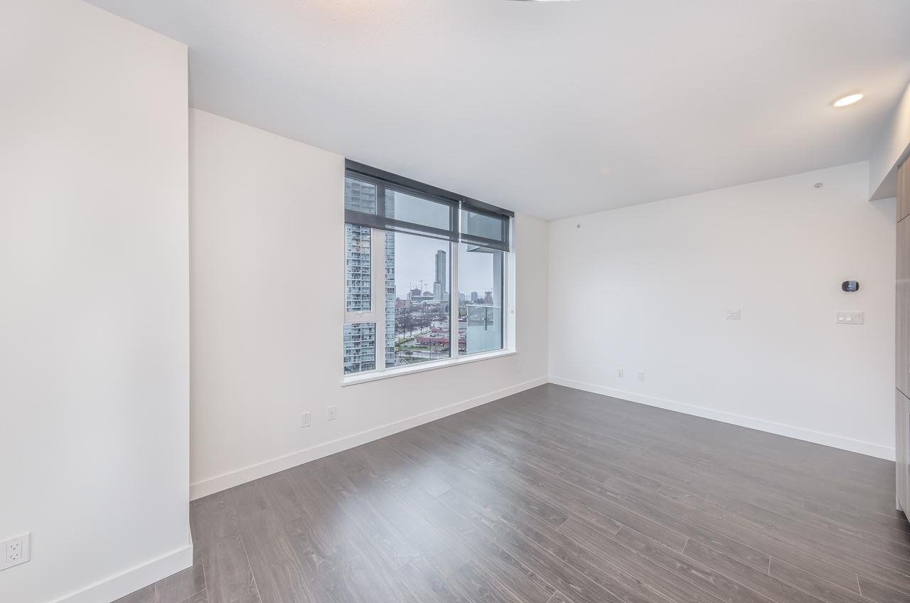 1102-9887 Whalley Blvd