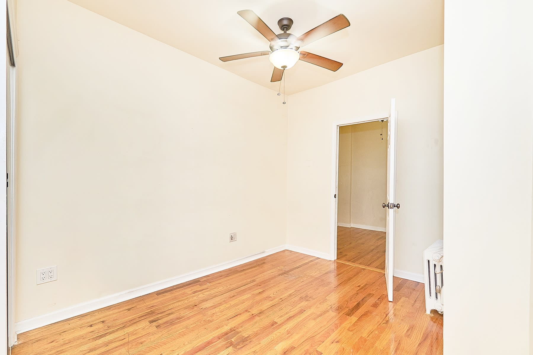 270 E 78th St, Unit 11