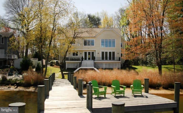 1013 Stoney Ln