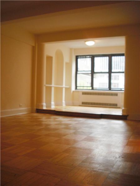 141 East 56th Street, Apt 10B