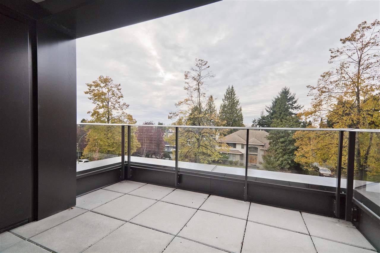 303-7128 Adera St