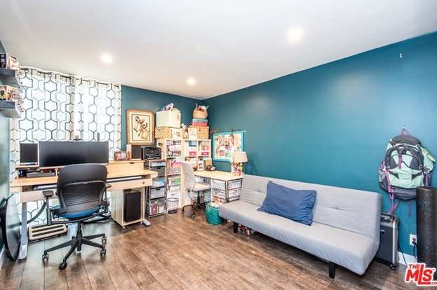 4915 Tyrone Ave #236
