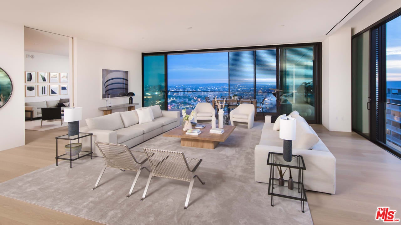 9040 Sunset Blvd, Unit PHA