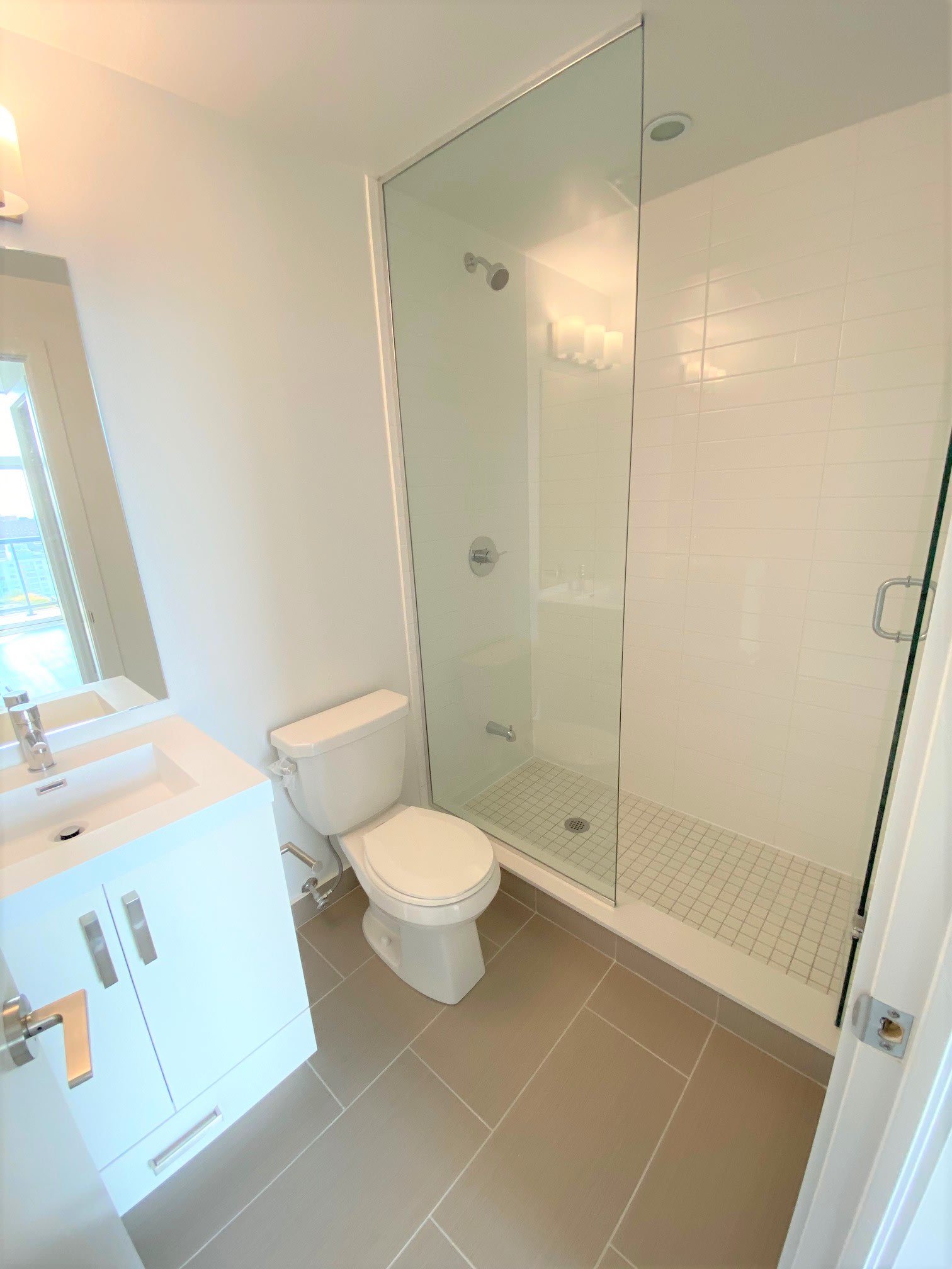 1603 Eglinton Ave W Unit: 1603