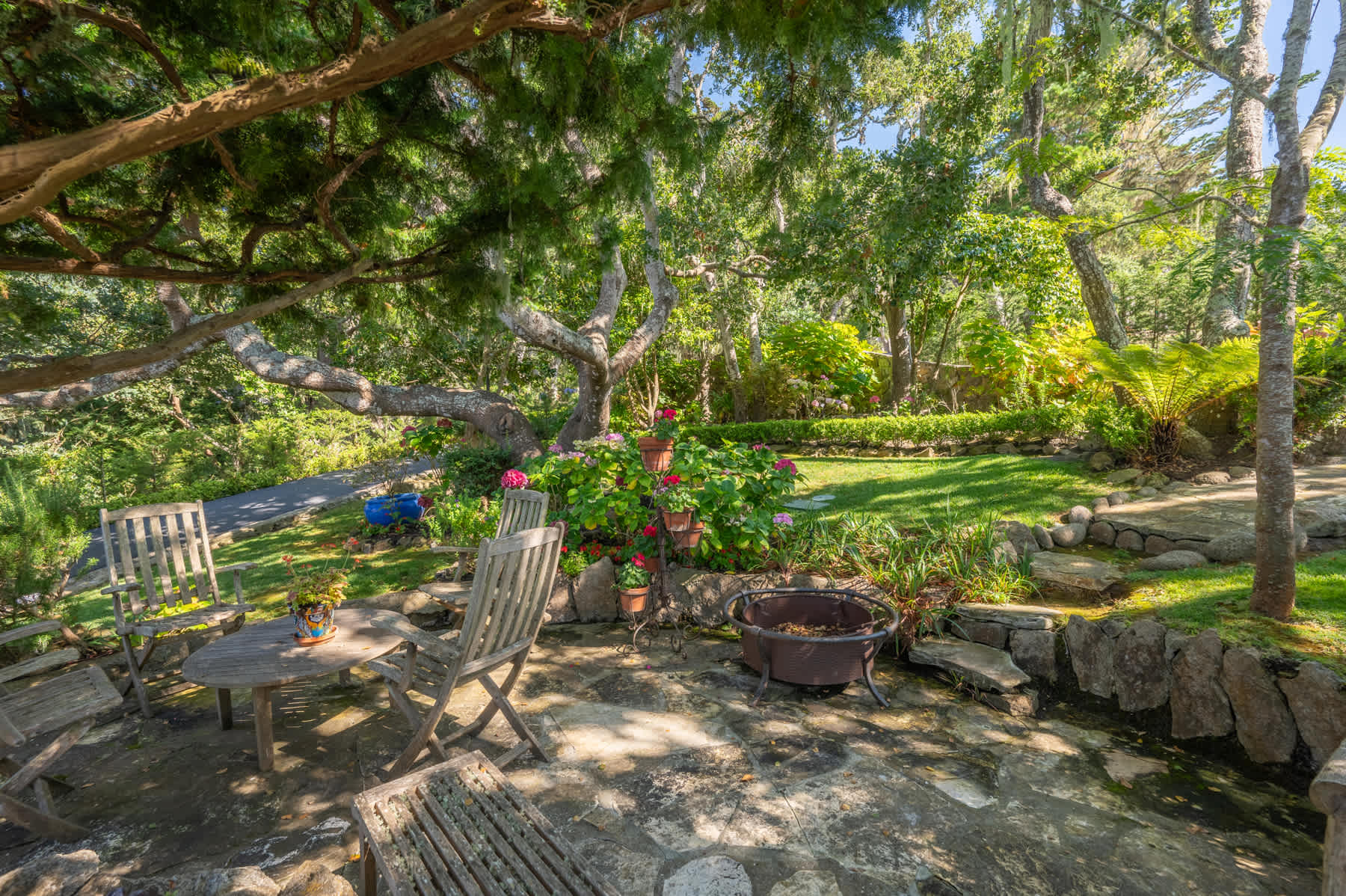 Charming Carmel Highlands Cottage - 125 Cypress Way