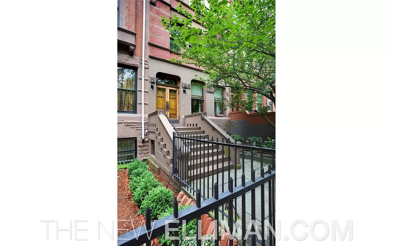 329 Convent Avenue