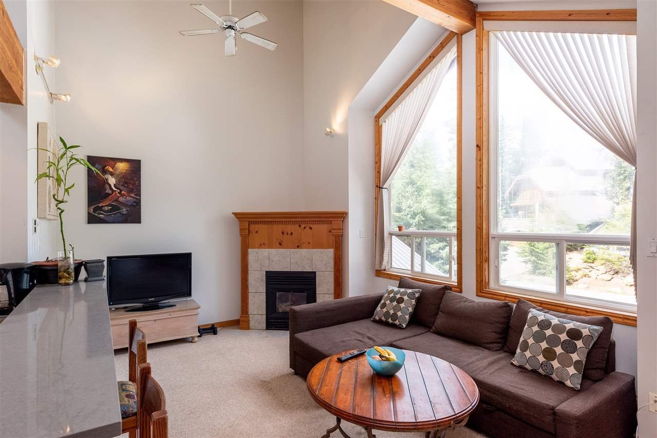 3362 Panorama Ridge