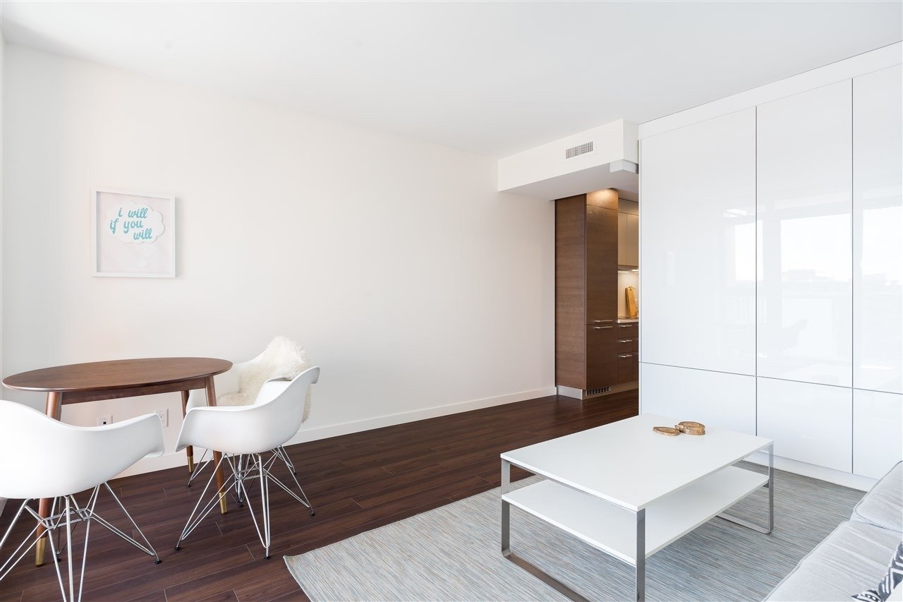 285 E 10th Ave, #1006