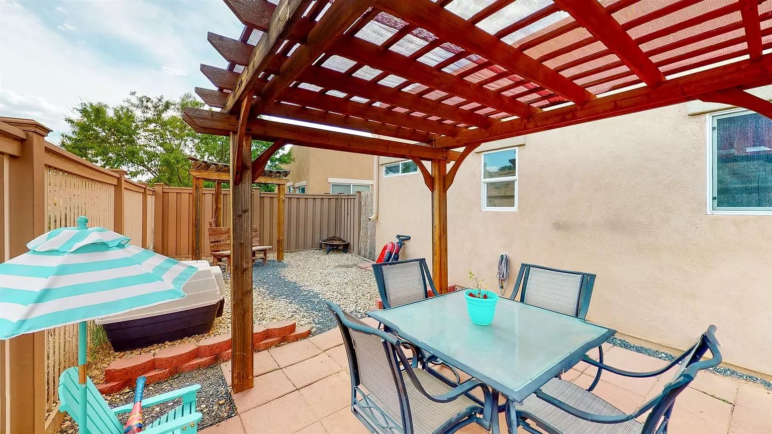 152 Carson Valley Way