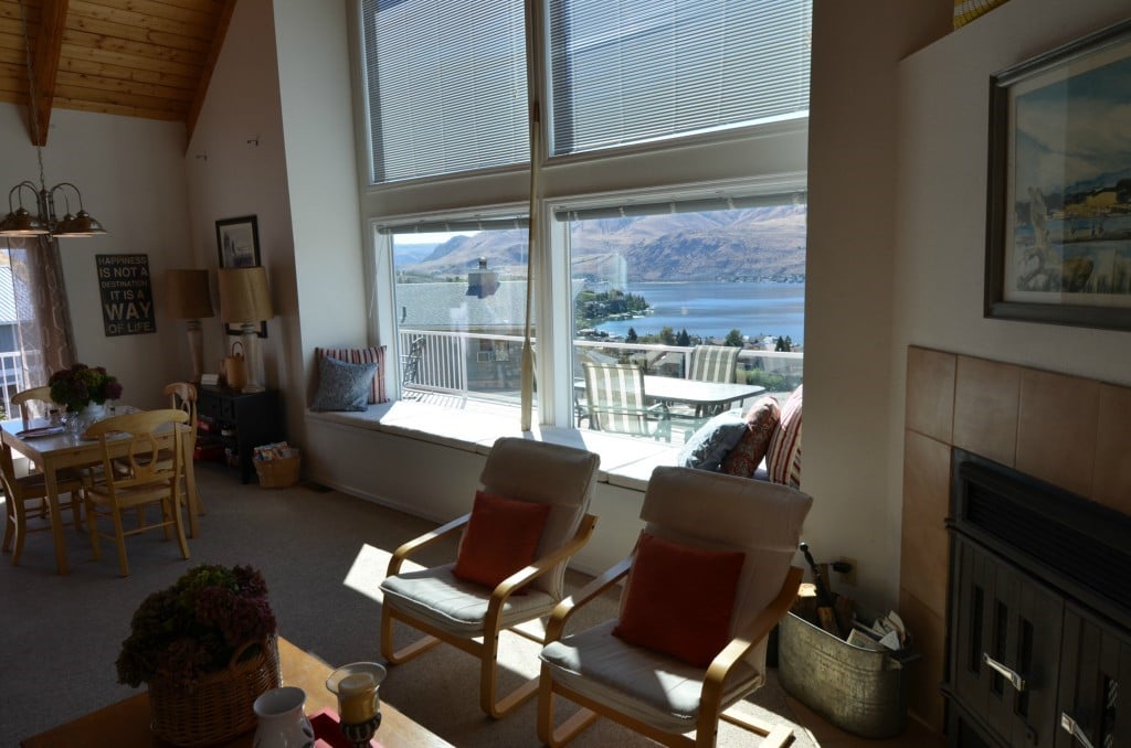 207 Riviera Dr