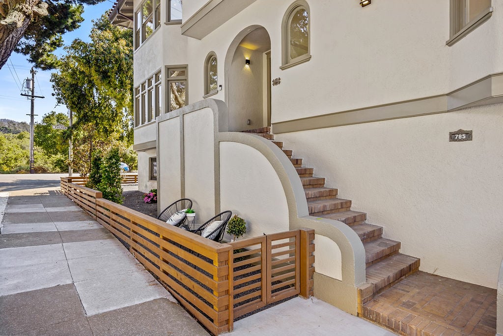 785 3rd Avenue · Photo 85