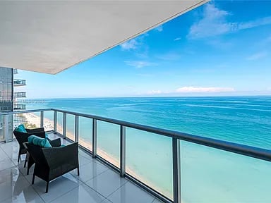 17001 Collins Ave # 2508