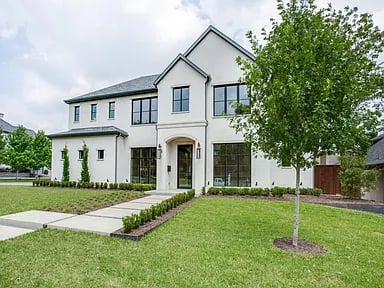 6707 Brookshire Dr