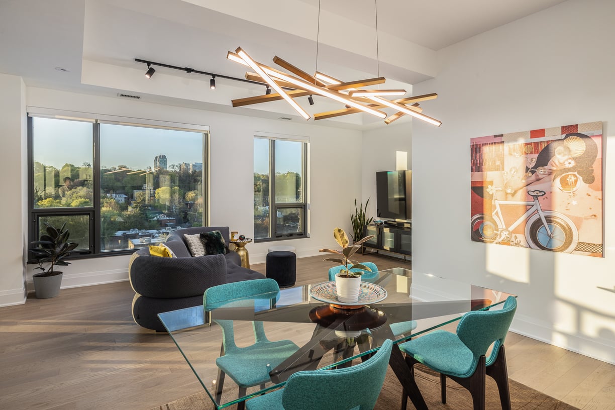 A Grande Penthouse In The Annex
