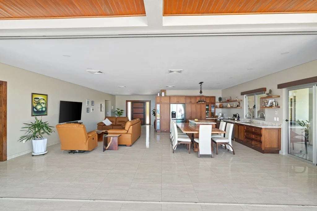 Ocean View Villa Isabella