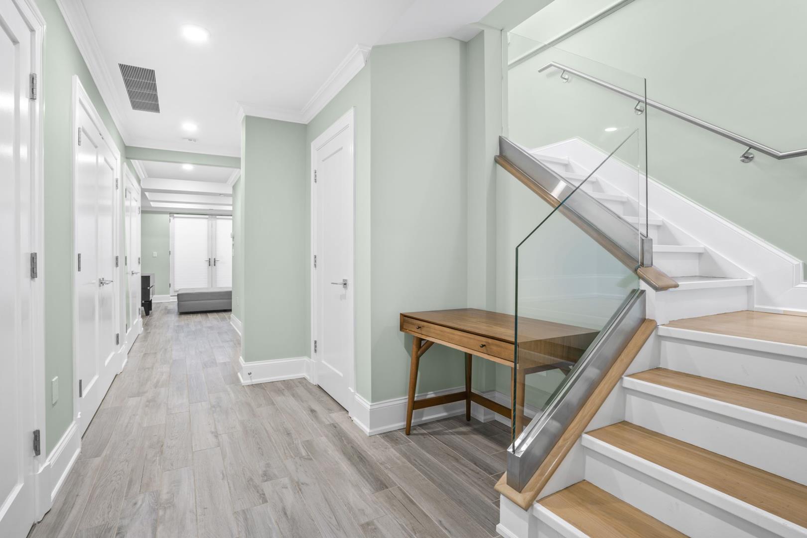 227 East 67th Street, Apt 1