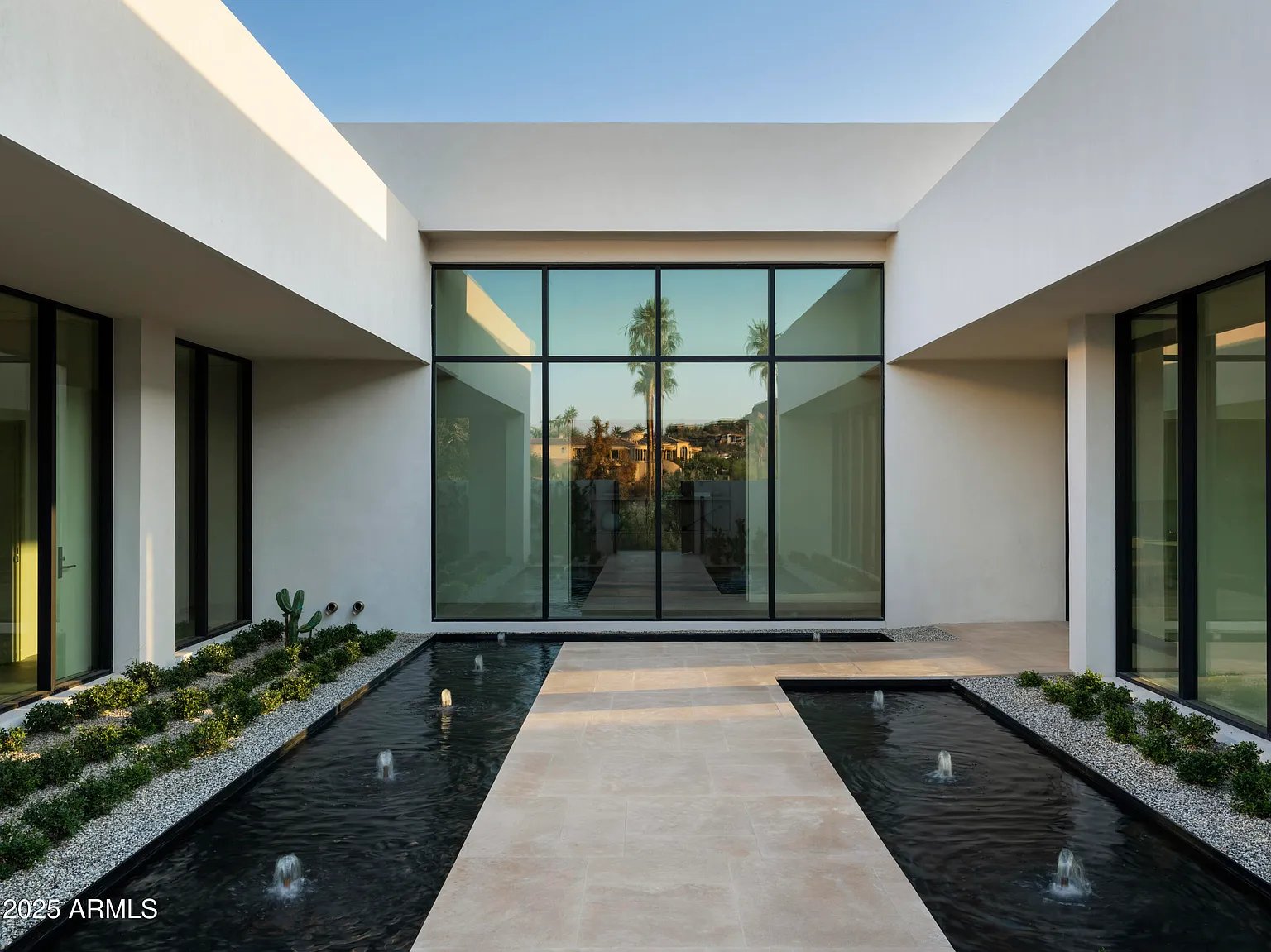 4510 E Maderos Del Cuenta Drive