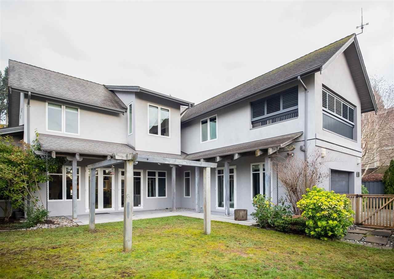 4475 Ross Crescent
