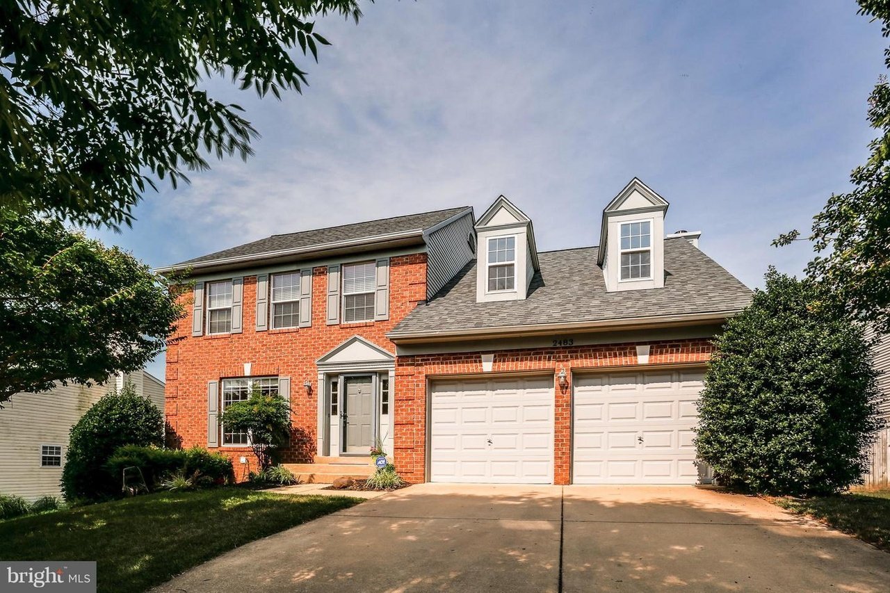 2483 Symphony Ln