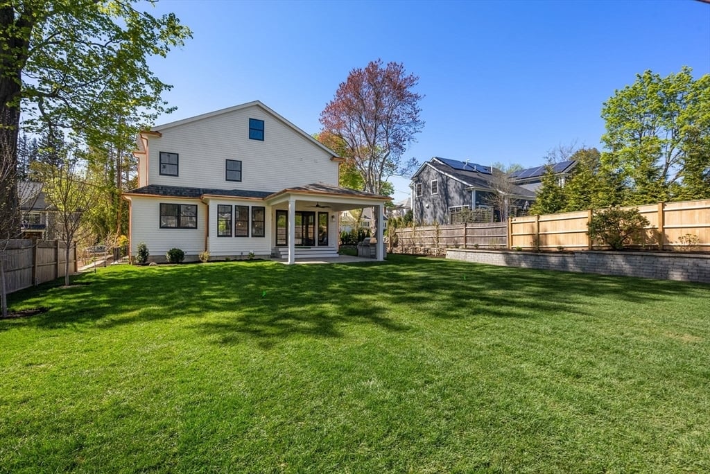 98 Beethoven Ave