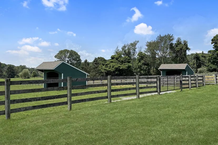 579 Goritz Road Alexandria Township, New Jersey, 08802 United States