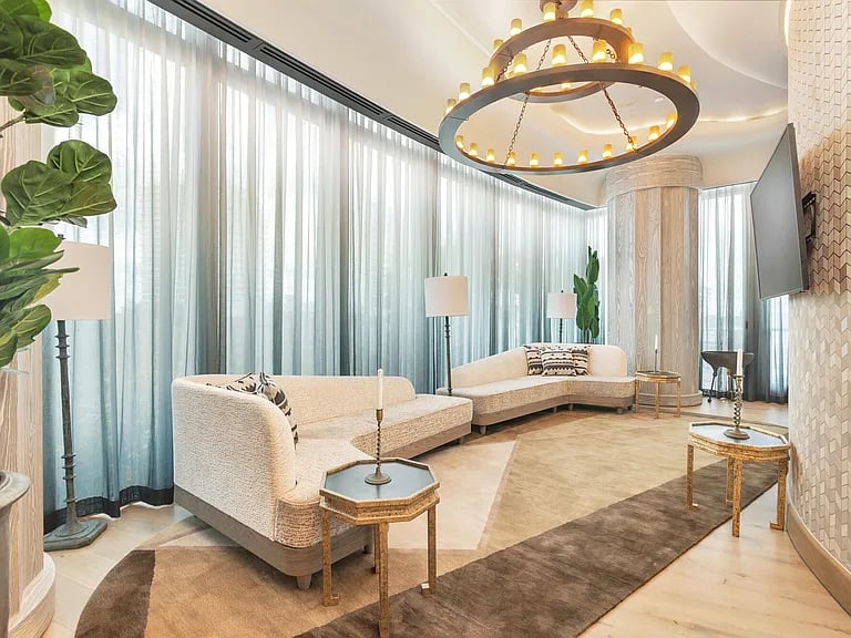 1333 S Flagler Dr #2202