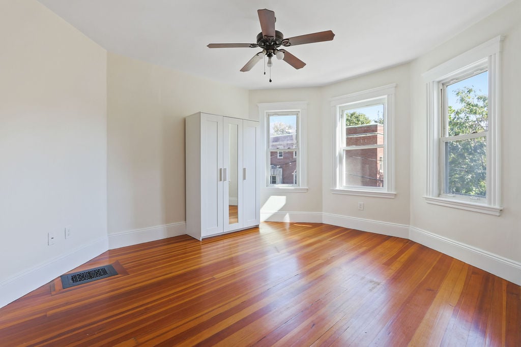 Spacious & Sundrenched In Savin Hill
