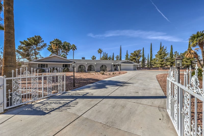 8125 W Lone Mountain Rd