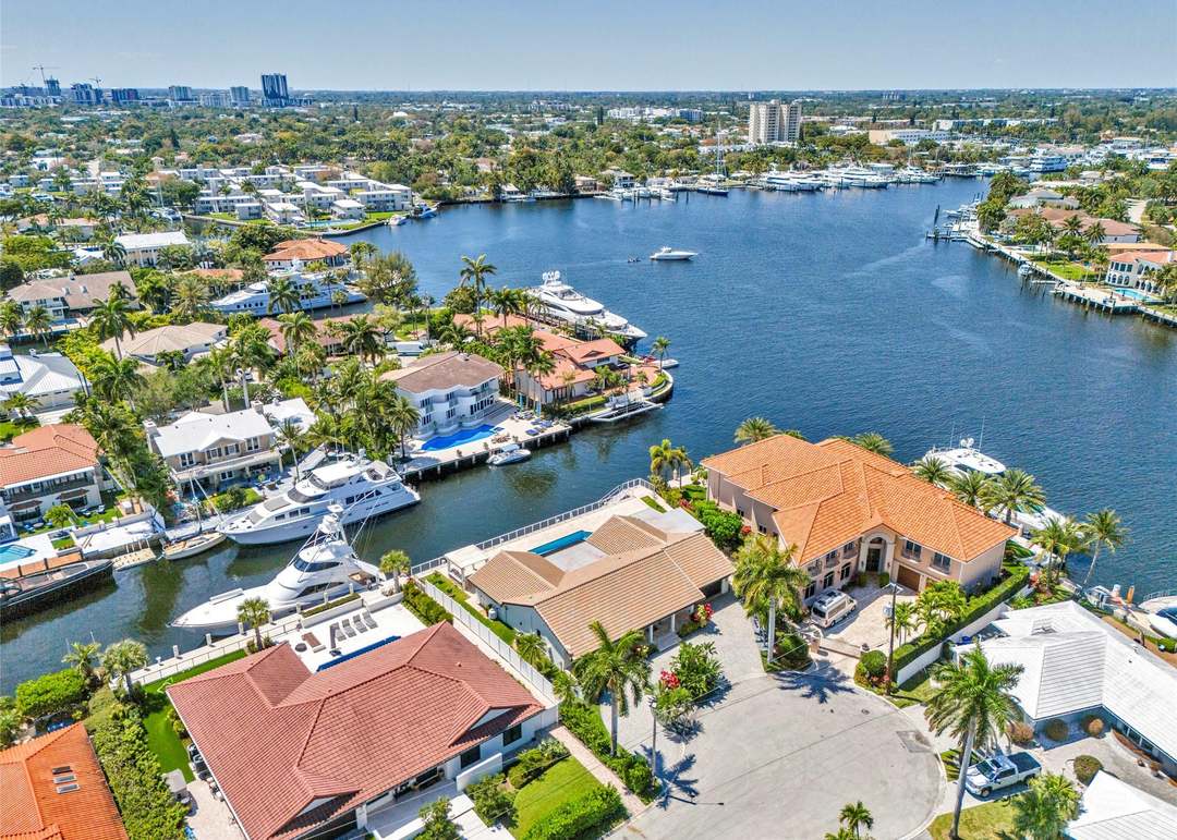 633 4th Key Dr