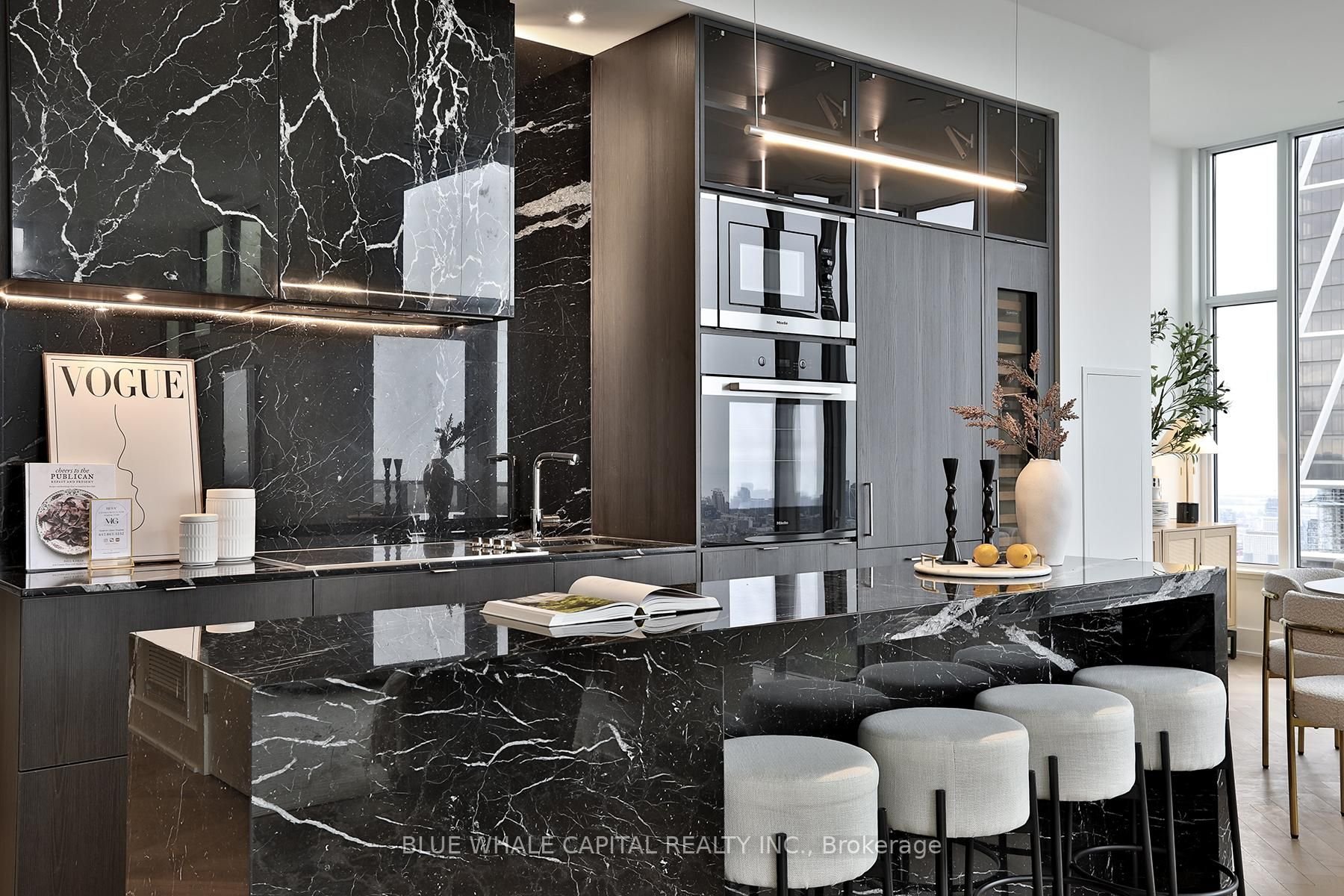 11 YORKVILLE PENTHOUSE 