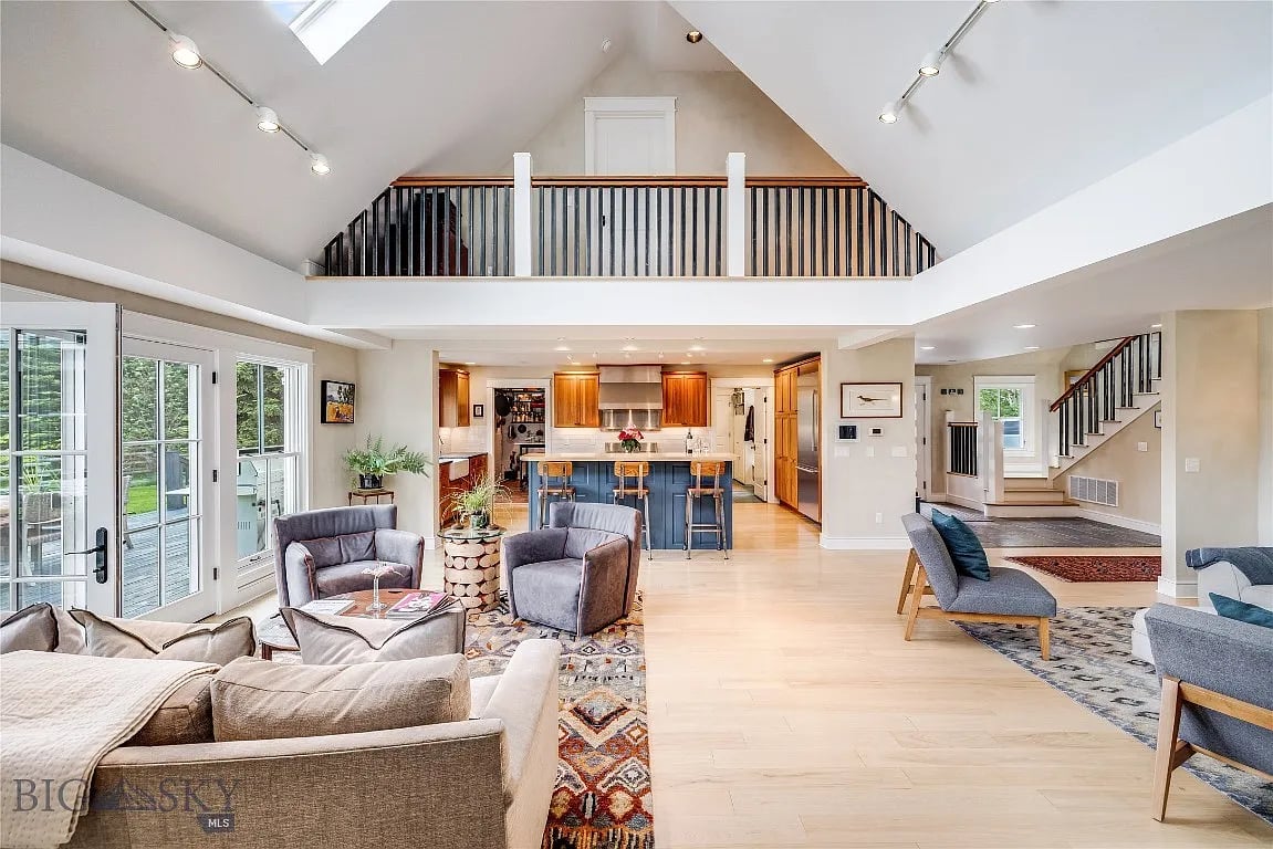 10380 Bridger Canyon Rd