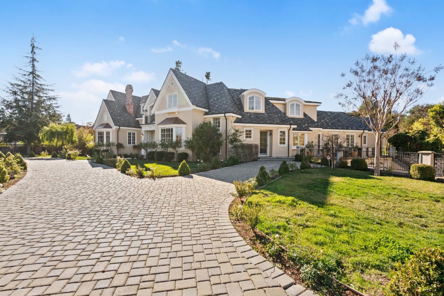 262 Covington Rd
