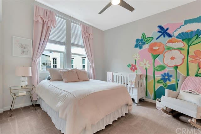 576 Donovan Lane, Costa Mesa