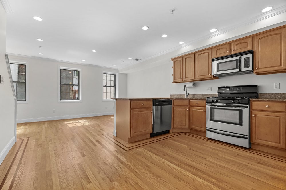11 Wiget Street, Unit 11-4