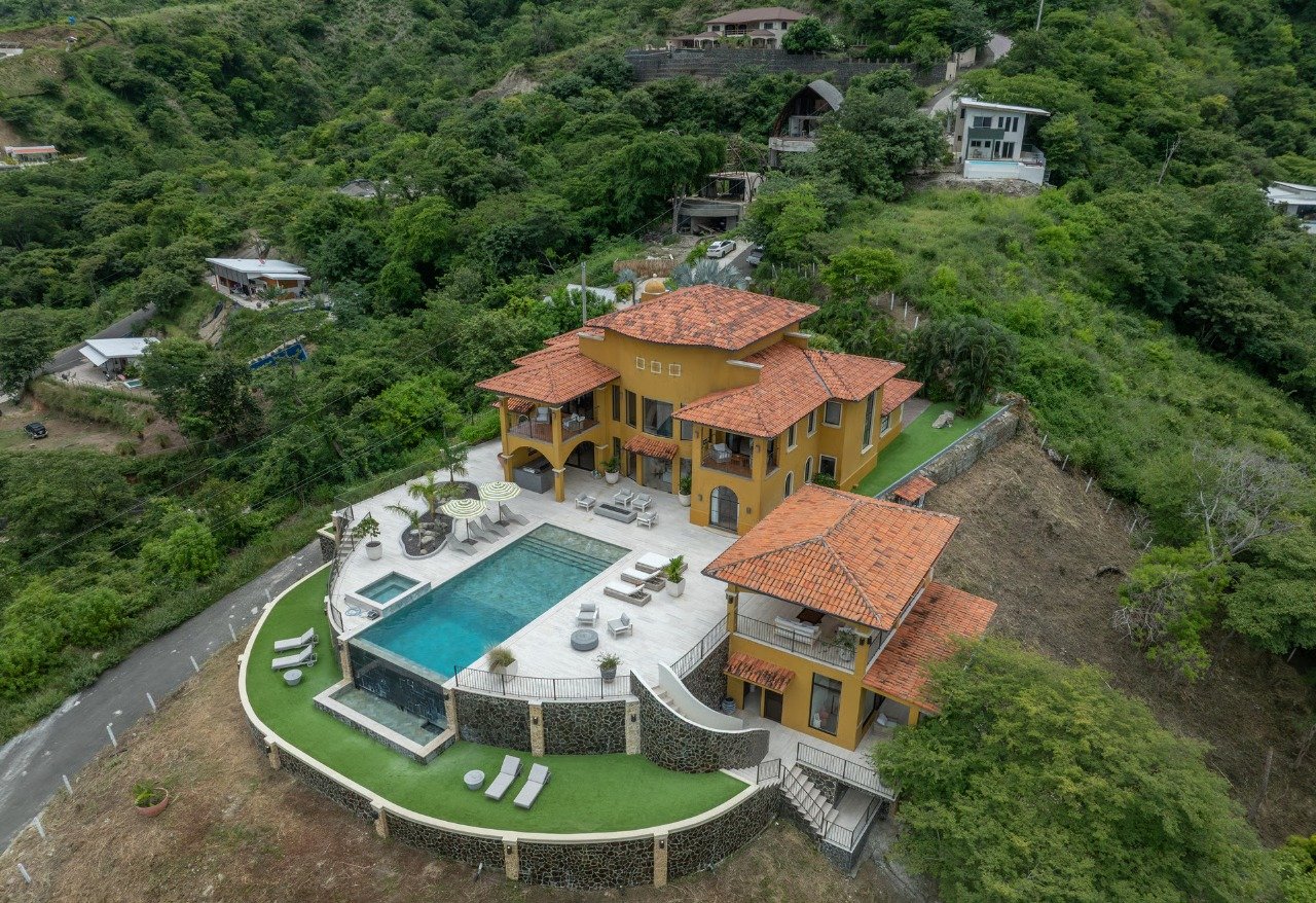 Casa Loro | Luxury Oceanview Estate in Playa Potrero, Costa Rica