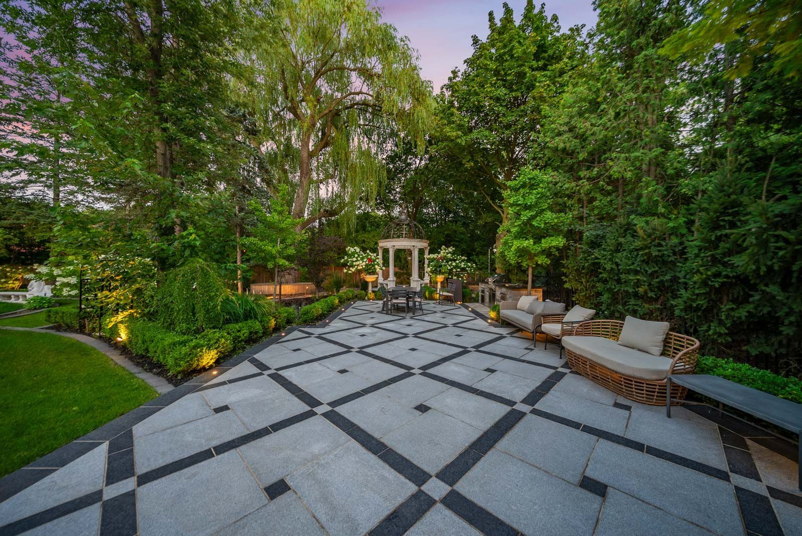 Grand Palatial Newly Completed