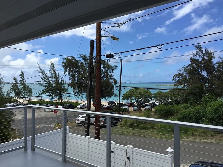 561 Kaneapu Place