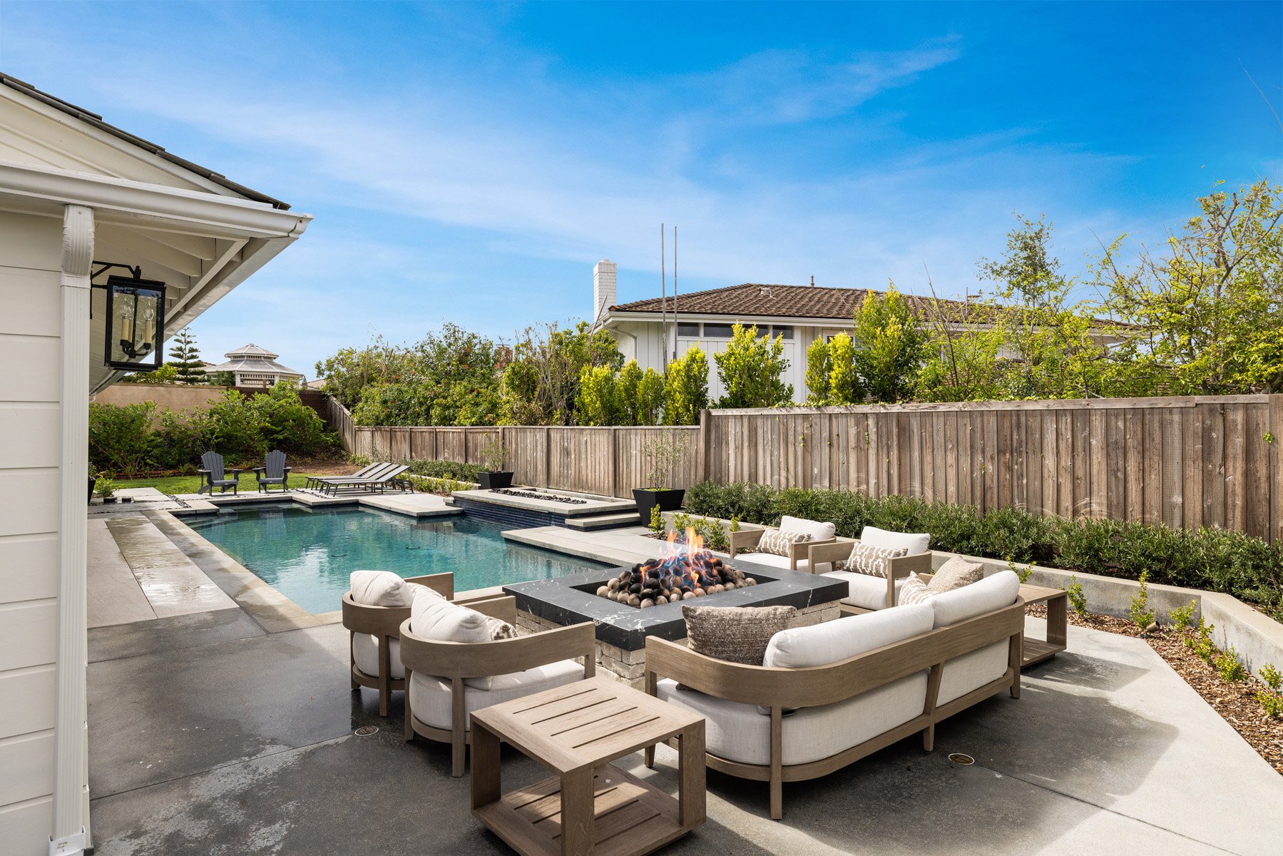 1 San Martin Way